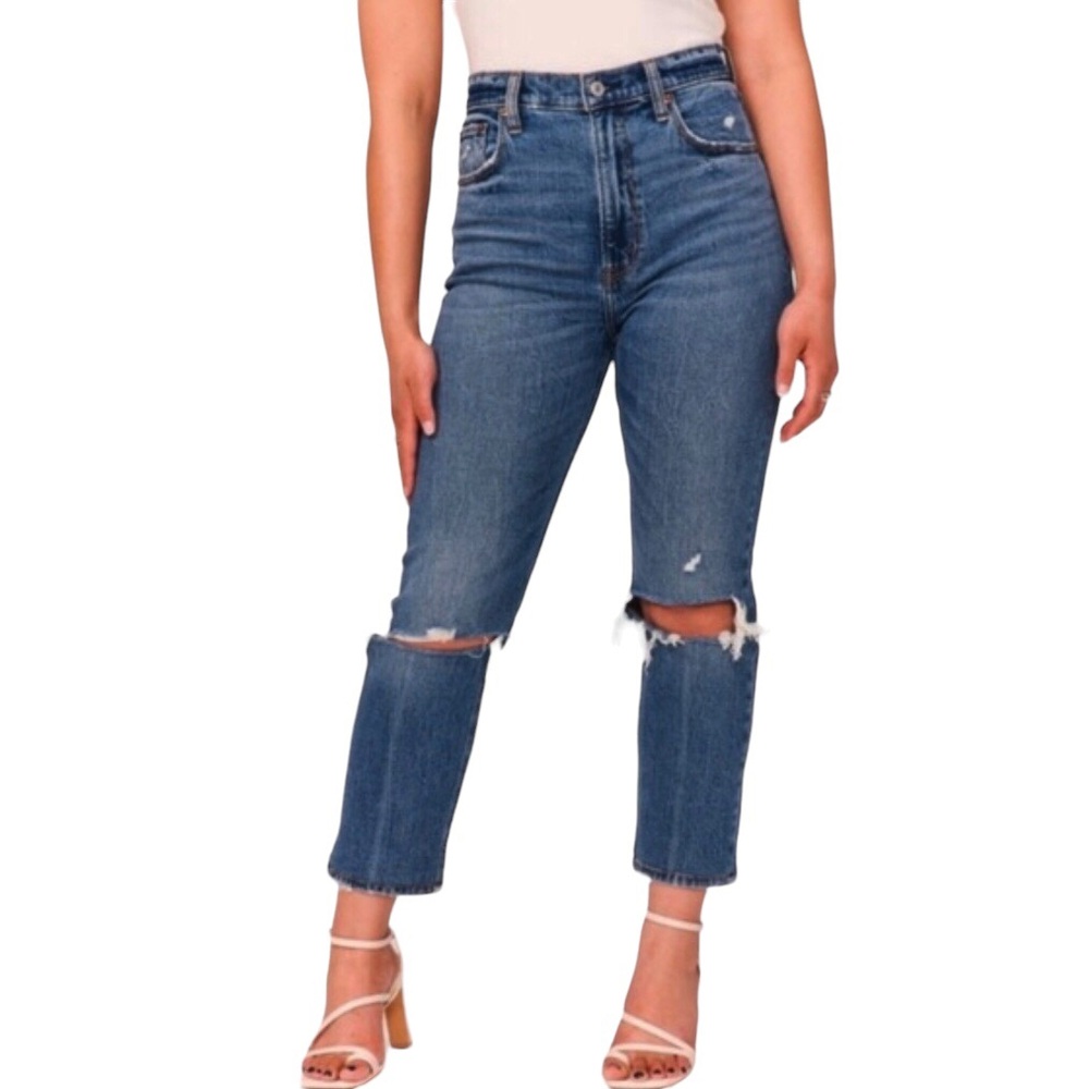 Abercrombie & Fitch Ultra High Rise Straight Leg Busted Knees Jeans Size 27